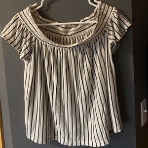 American Eagle shirt